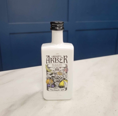 Agnes Arber Mini Gin