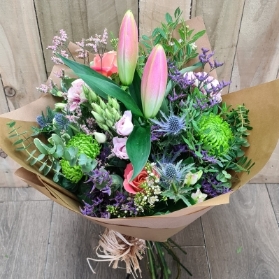 Congratulations flowers – buy online or call 01785 818541